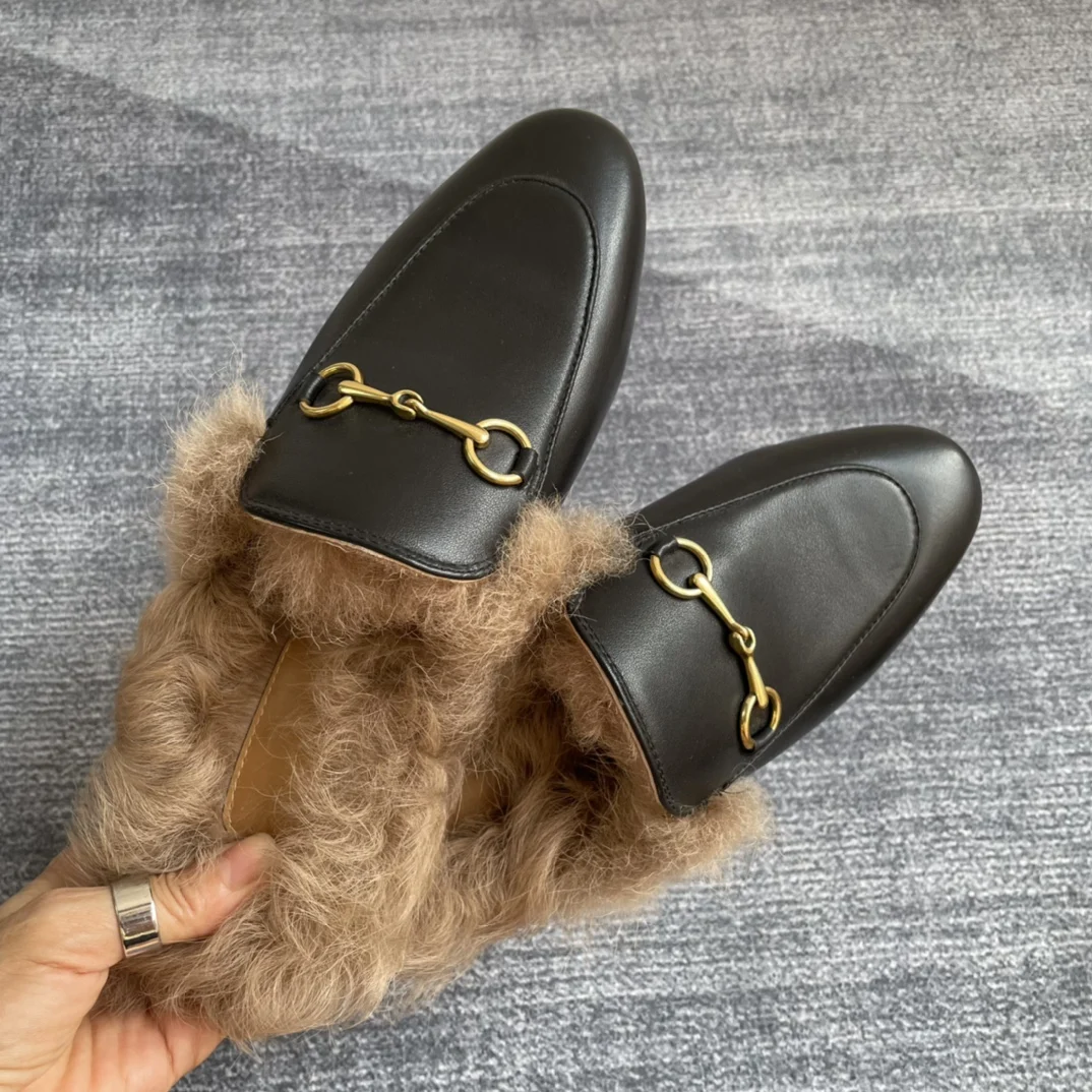 Top grade cowhide material round toe flat bottom half slippers, wool outdoor anti slip casual shoes,metal buckle fashion sandals