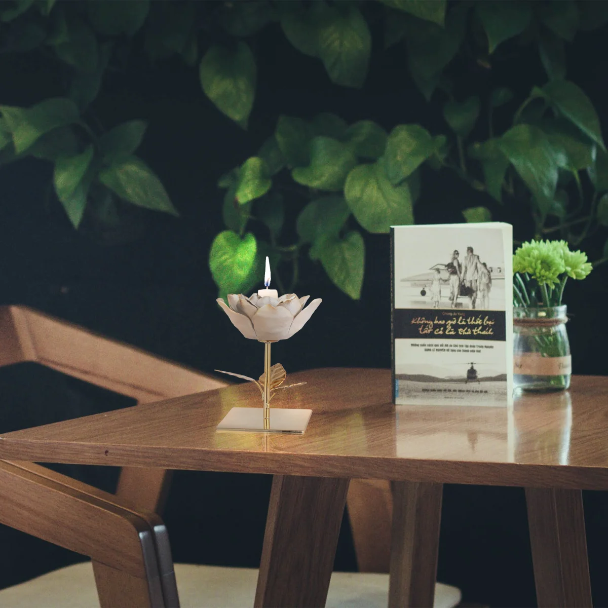 

1Pcs Iron Art Holder Flower Shaped Decorative Tealight Stand for Home Wedding Centerpiece Kitchen Garden Balcony