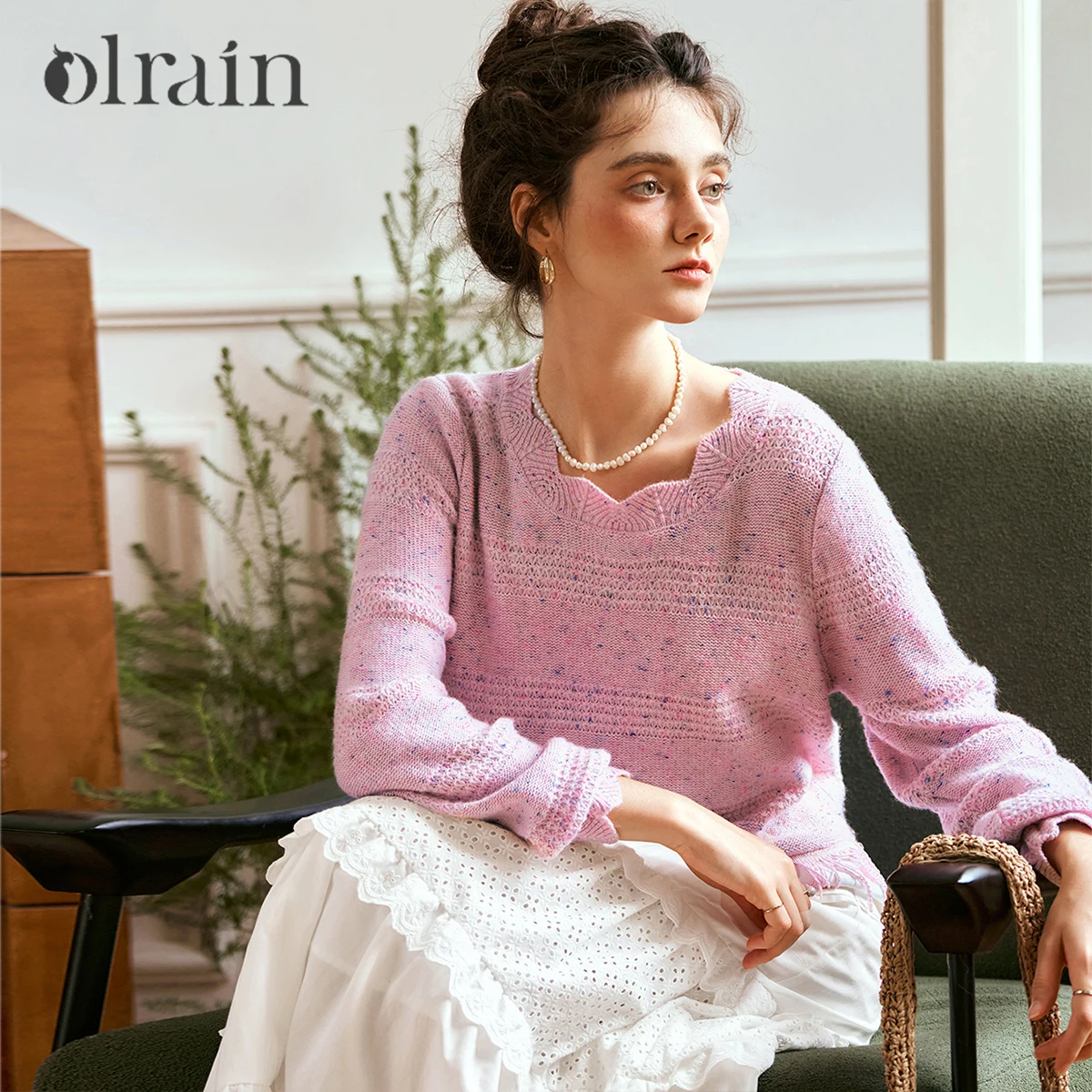 

OLrain Women's Knitwear Sweaters 2025 Autumn French Fashion Commute V-neck Pullovers Romantic Fringed Loose Tops N56QM93825
