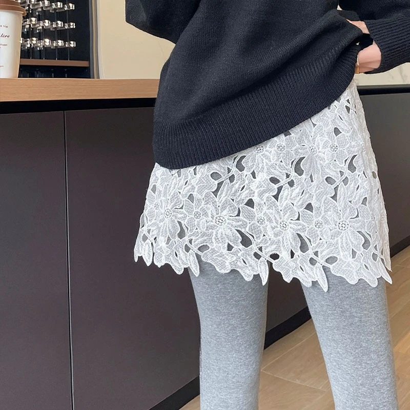 Nuova Sottogonna in Pizzo a Strati per Ragazze, Stile Coreano Dolce, Ricamo Floreale Bianco e Nero, Gonna Versatile Base Layer