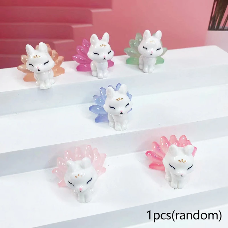 1 قطعة الثعلب الصغير تسعة الذيل مضيئة حلية الحرف شخصيات مصغرة الثعلب الصغير المشهد الصغير إكسسوارات ديكور منزلي هدايا #3