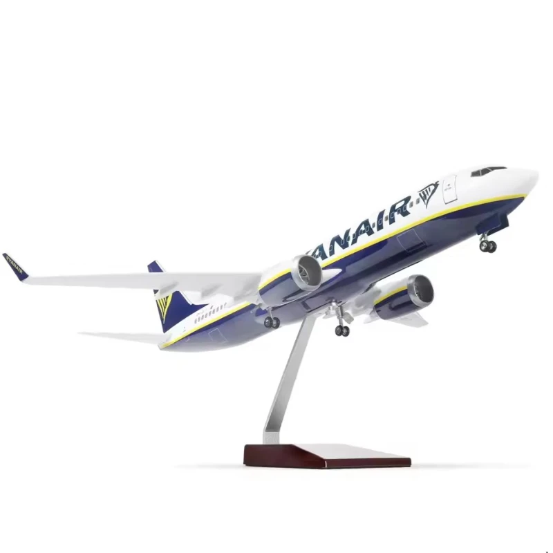 

1:85 Scale DieCast Resin Model Aircraft Ryanair Ireland B737-800 Airplane With LED Lights Collection Display Toys Gifts Fan