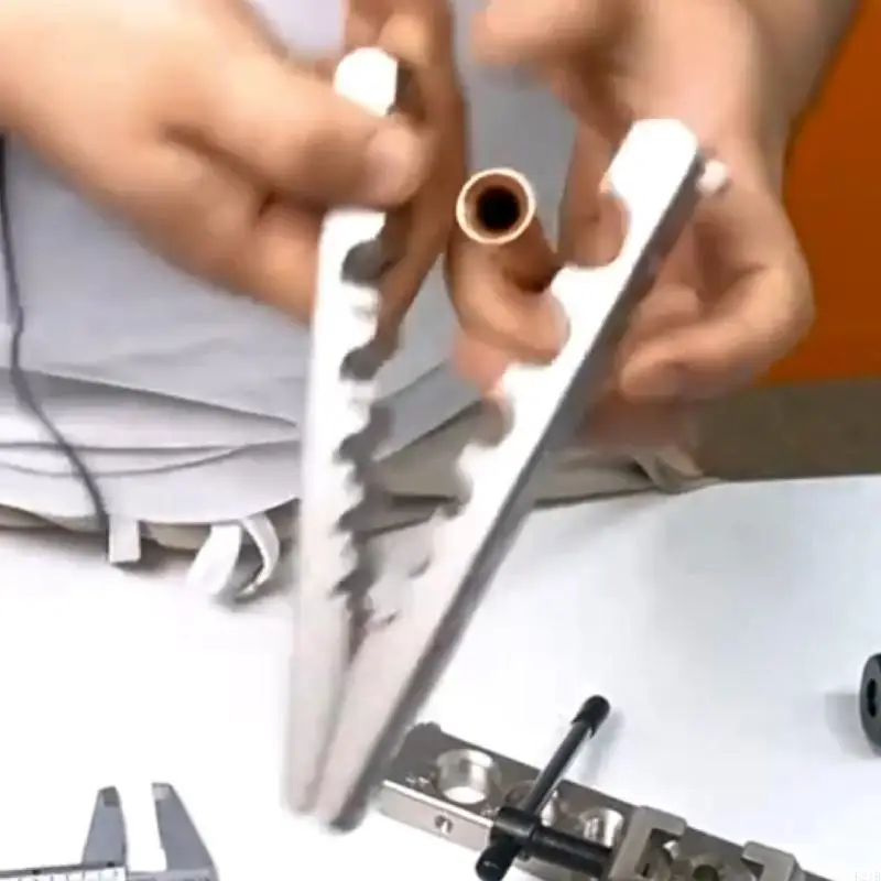 

E21B flarings Tool For 3/16-3/4" 45 Degree Eccentric ConeType flarings Tool Fixed Device