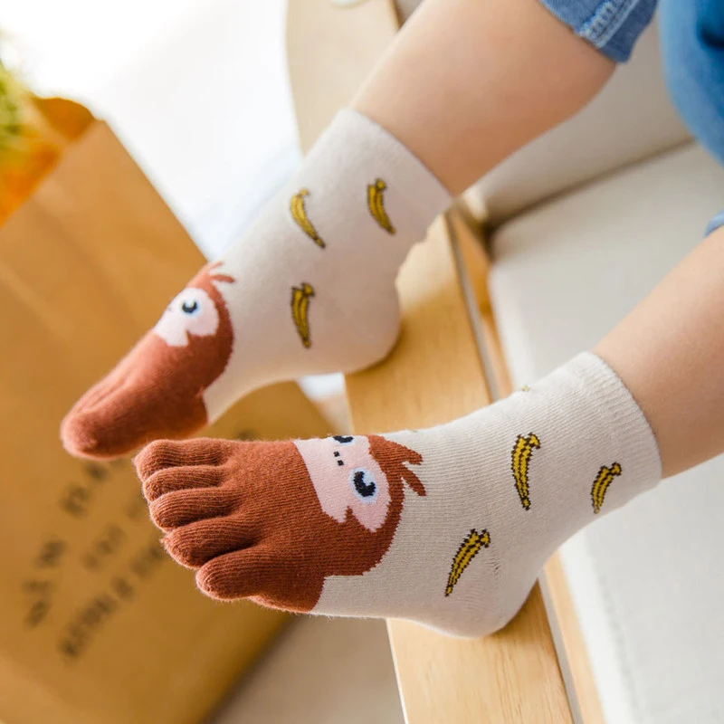 1 par de calcetines con cinco dedos de viñetas de animales, calcetines con dedos para niños pequeños, niñas y niños, calcetines bonitos de algodón de invierno