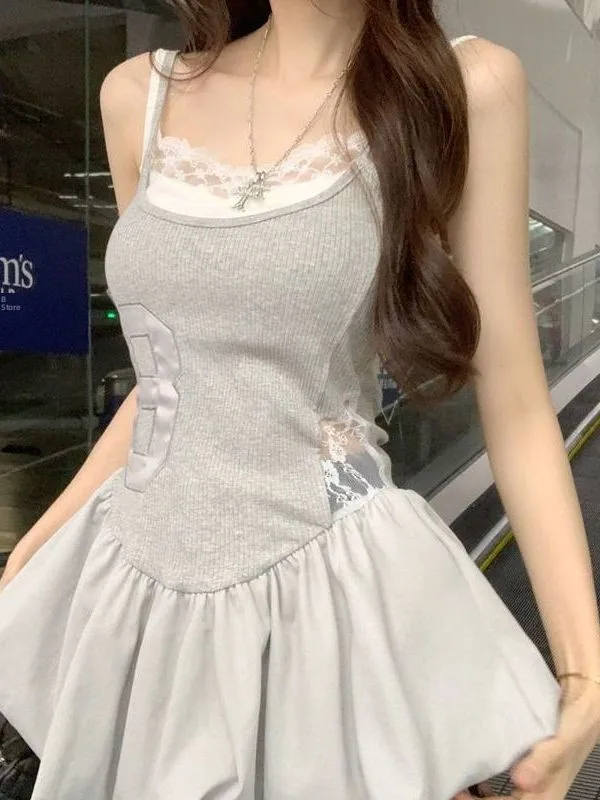 

Комплект из двух предметов: летний облегающий топ на бретельках и универсальный базовый слой с кружевными вставками в стиле Pure Desire Spicy Girl Design