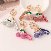 2025 New Cherry KeyChain Claw Chain Craft Full Crystal Rhinestone Women's Luxury Bags Pendant Souvenir Gifts for Family Friend
