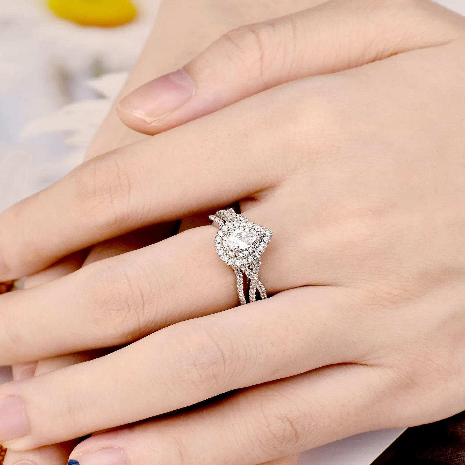Newshe 2 Pcs 925 Sterling Silver AAAAA Zircon Moissanite Wedding Rings for Women Engagement Ring Sets Pear Shape Teardrop
