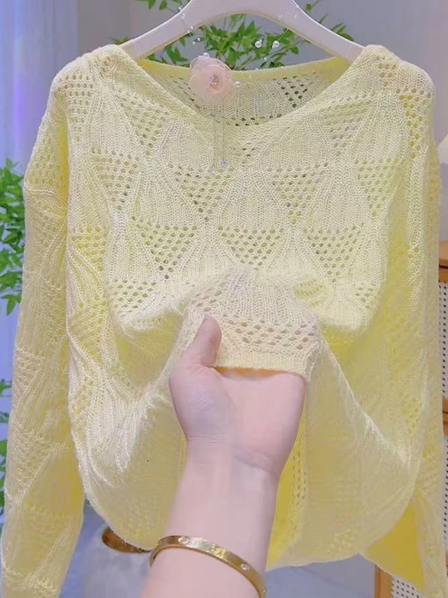 

Spring Autumn Hollow out Thin Knitted Sweater Women's Loose Faion Anti-Aging White Enhancing Knitwear Design Sense