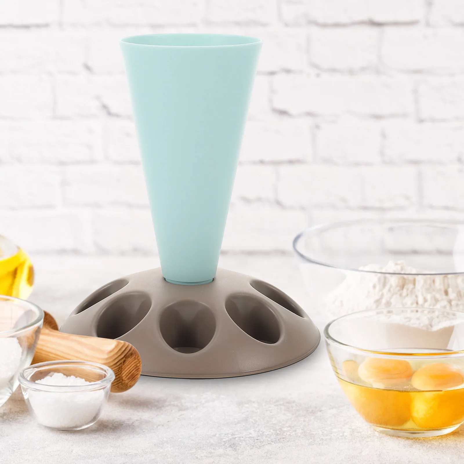 Professional Heavy-Duty Piping Bag Holder Stand for Icing Bags Pastry Bags and Fondant Flower Drying Rack Baking Supply