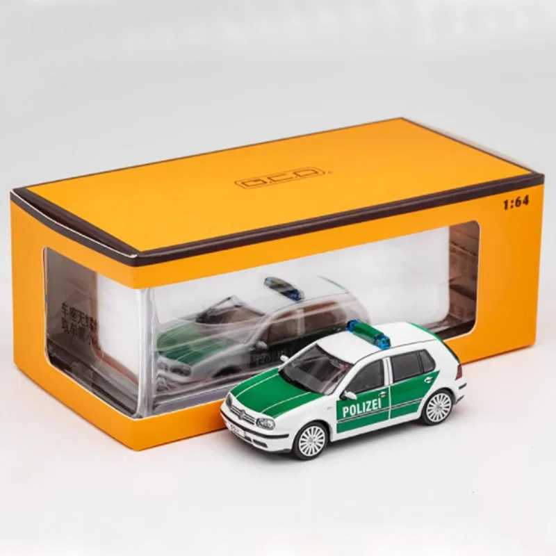 GCD Diecast 1:64 مقياس جولف Mk4 محاكاة سبيكة سيارة نموذج عرض ثابت تحصيل لعبة هدية تذكارية الديكور