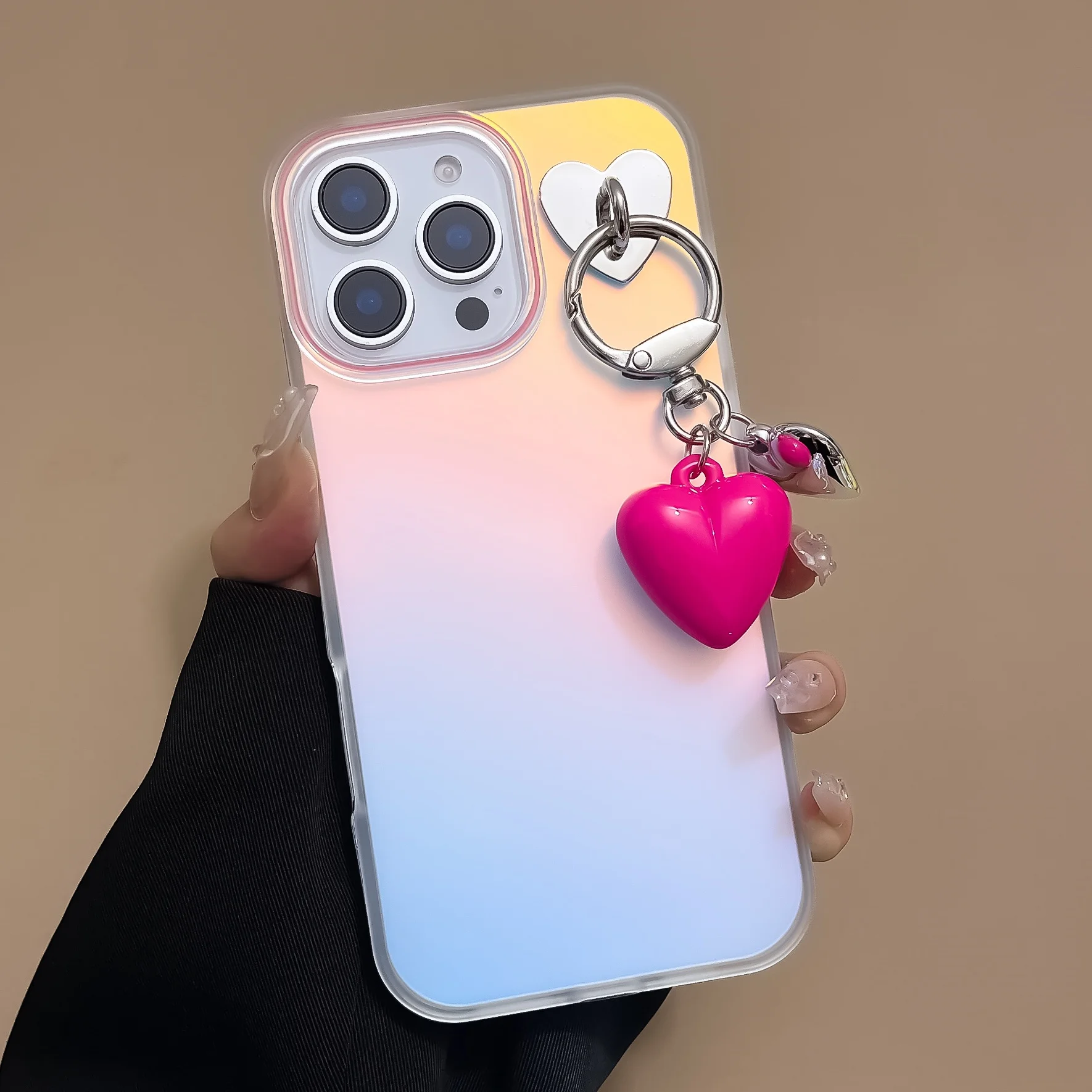 Luxury Frosted Laser Case For iPhone 16 Pro Max Heart Pendant Cover For iPhone 15 Pro 14Pro 13 Hard Shockroof Aurora Phone Case