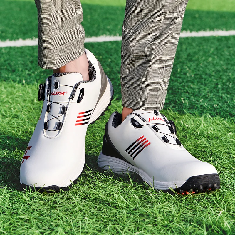 New Golf Shoes for Men Good Quality Sport Shoe Mens Anti-Slippery Spikes Golf Training Man Leather Walking Shoes Men