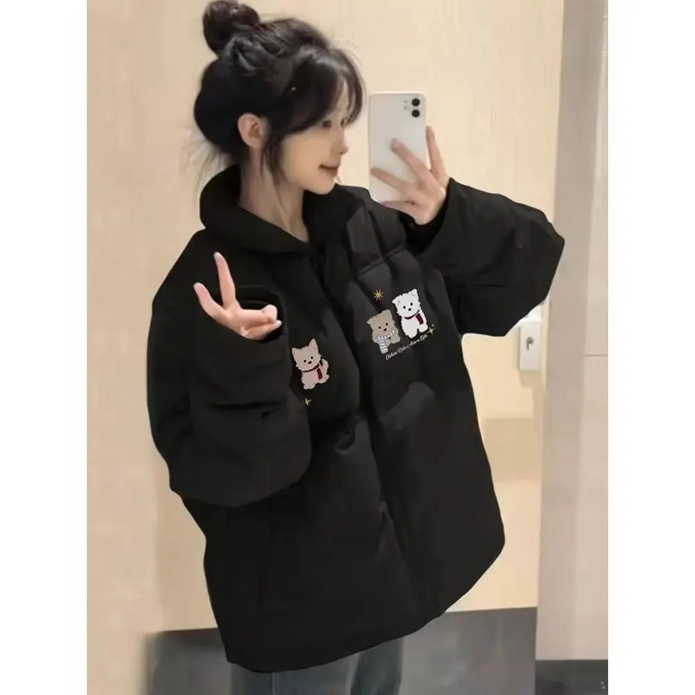 

Парка с натуральным мехом для женщин: корейский стиль, минималистичный дизайн, простой крой, четкие линии, модная уличная одежда, повседневный образ