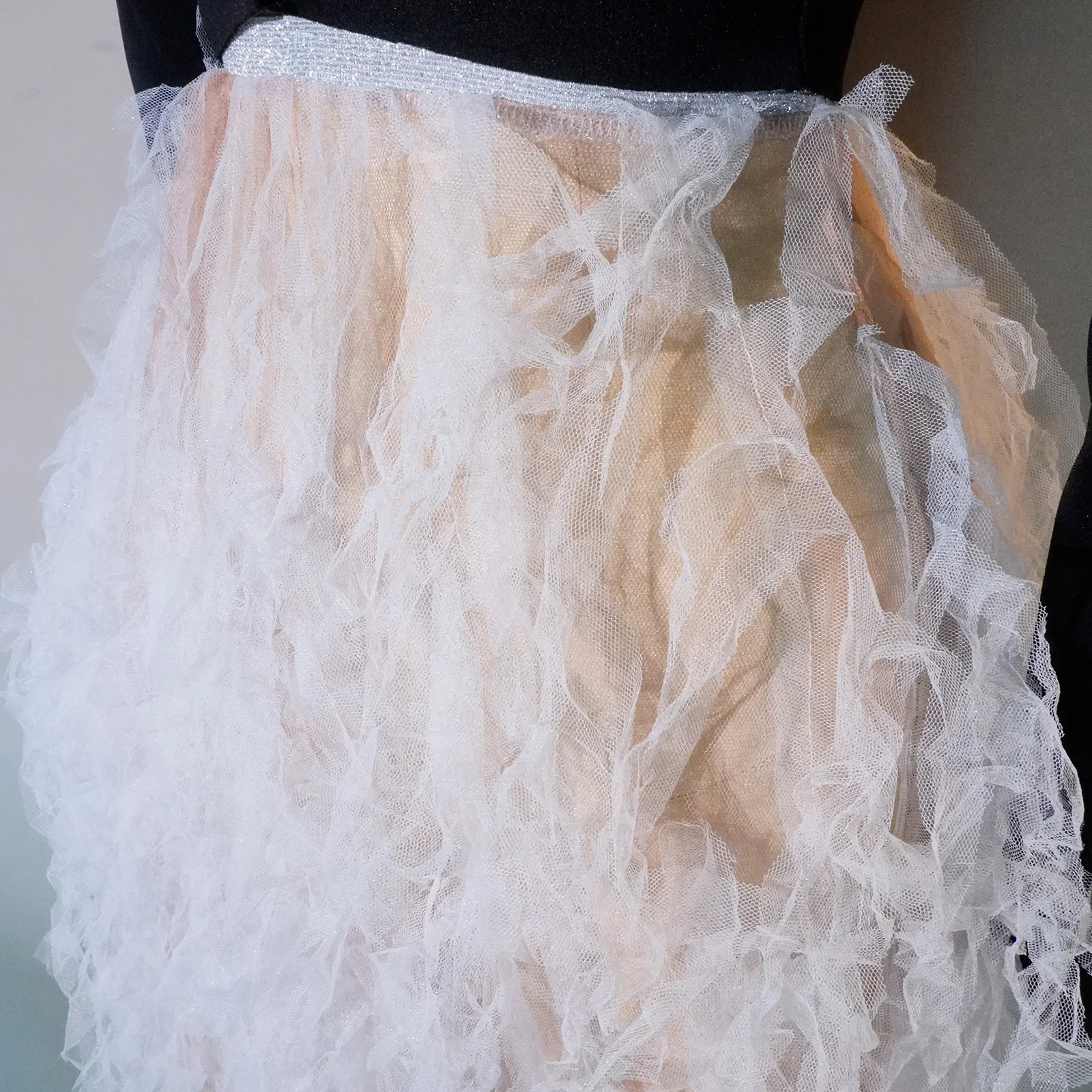 Nocturne Gala ชุดสีดําลึก V สีขาว Chantilly ลูกไม้ Cloud Tulle กระโปรงชุดราตรี Soiree Dinner Party สวมใส่อย่างเป็นทางการ ​