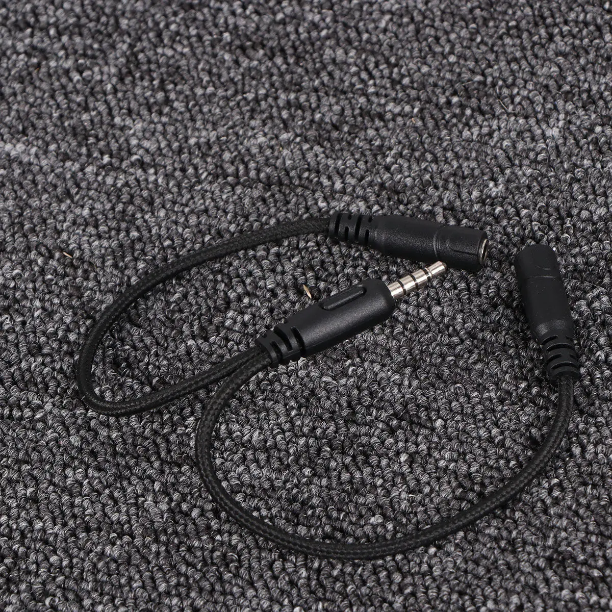 2 in 1 3.5mm Stereo Headset Splitter Cable for Pc Laptop Gaming Calls with Separate Audio Mic Ports Gold Plated 3.5mm