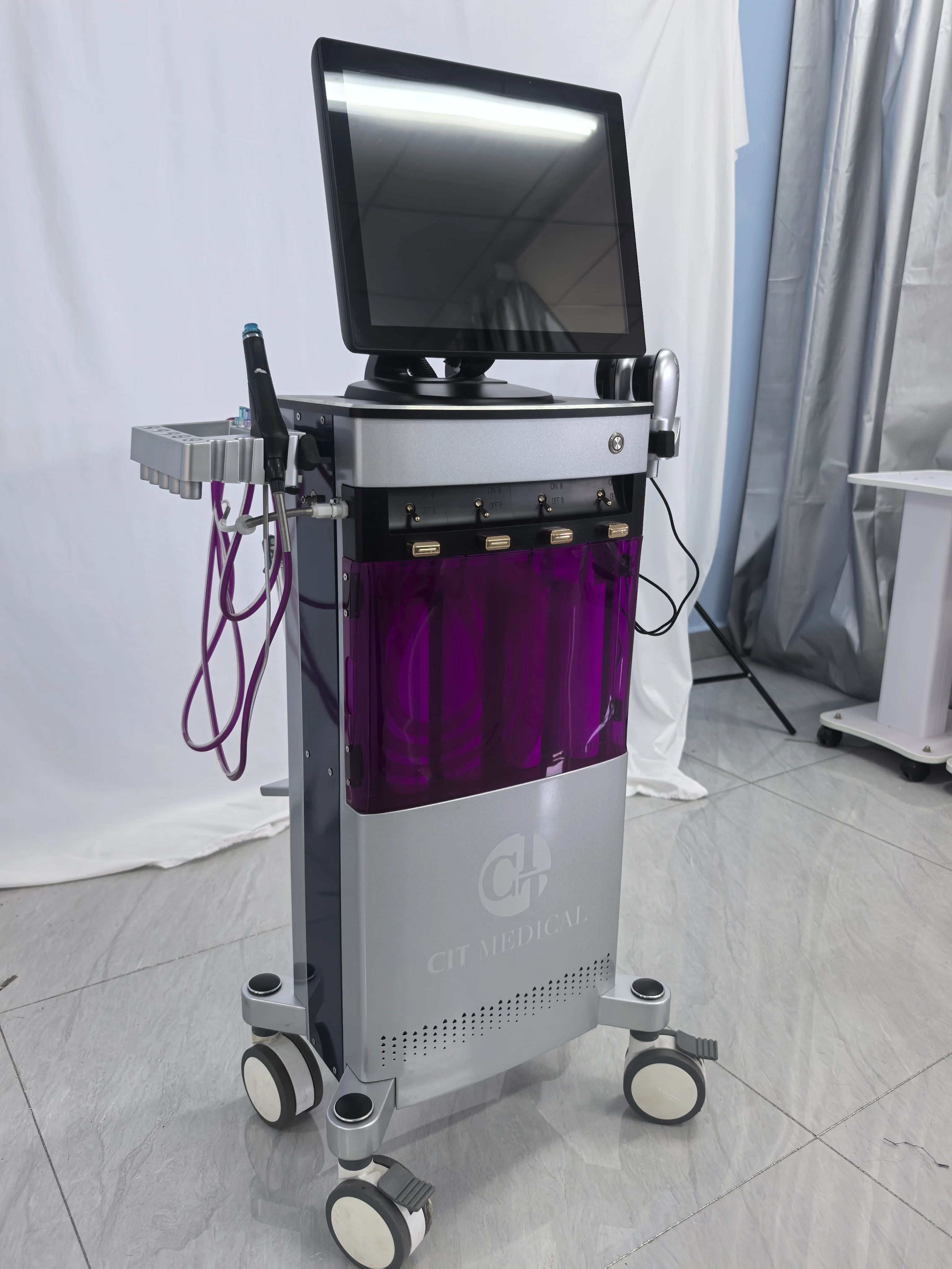 

Professional Facial Lift Cleaning Water-based Exfoliation Skin Grinding Oxygen Skin Care Mmachine Beauty Equipment Salon