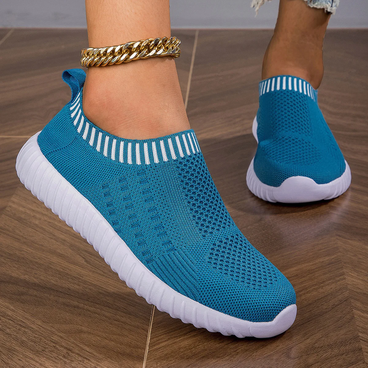 

2024 New Original Brand Fashion Sports Shoes Women's Lightweight Running Shoes Breathable Mesh Comfortable Sports Shoes Sales