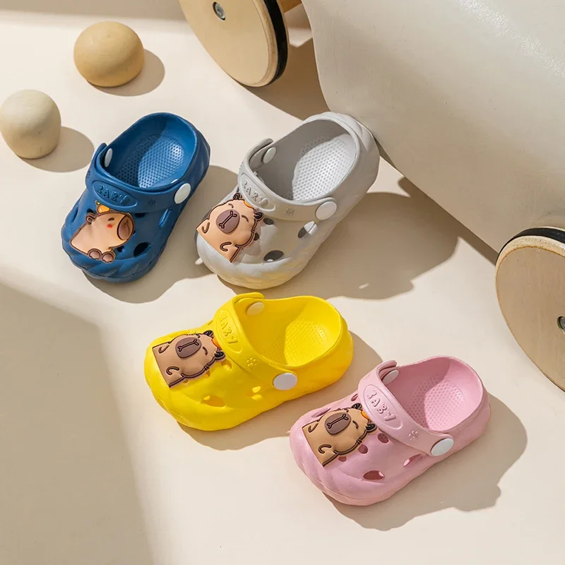

Family Capybara Cartoon EVA Slippers Cute Soft Sole Injection Molding Anti-Slip Indoor Slides for Girls Brown and White Color