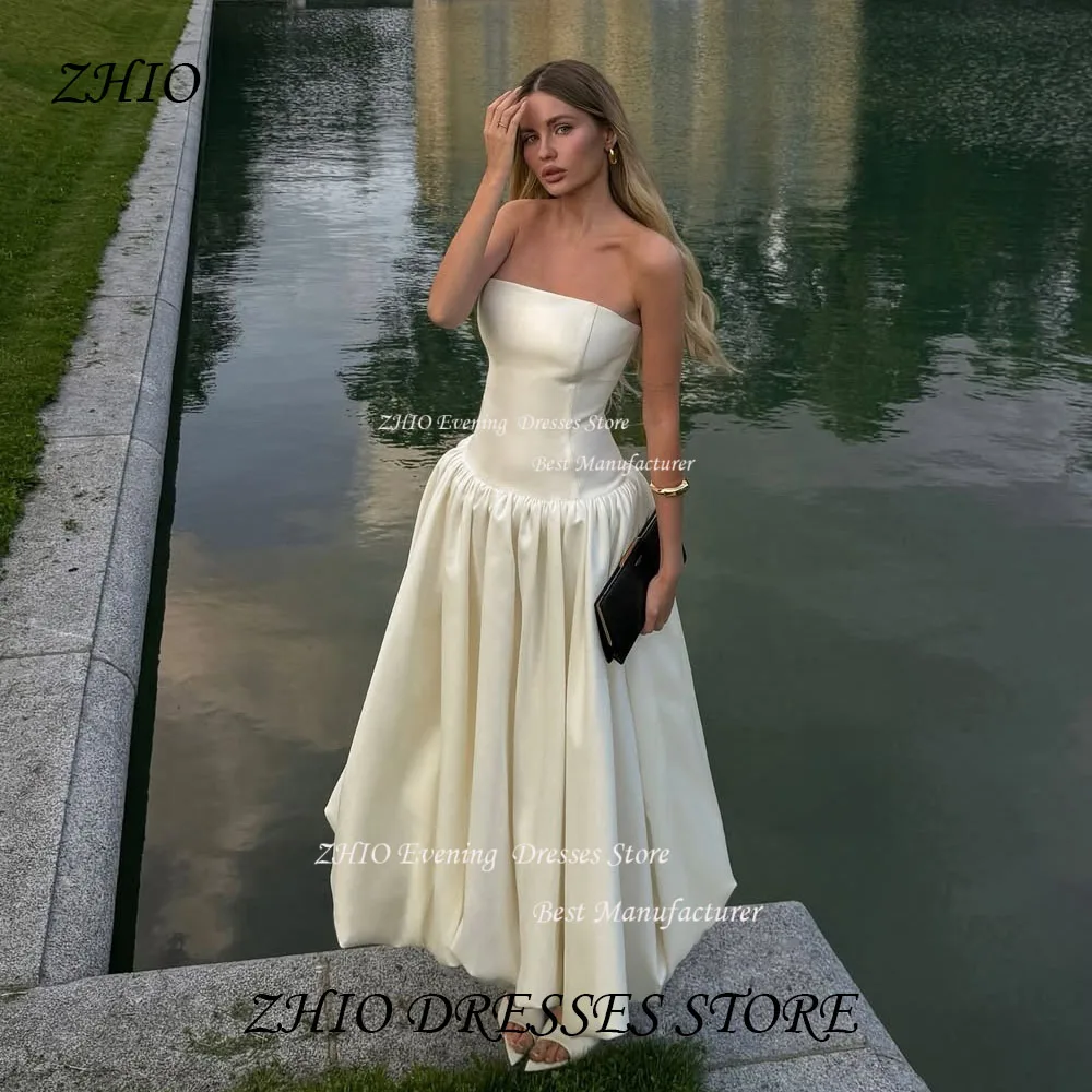 ZHIO فستان زفاف بسيط من الساتان الأبيض بدون حمالات بطول الكاحل زي العرائس مخصص بدون أكمام طيات فستان حفلات الزفاف