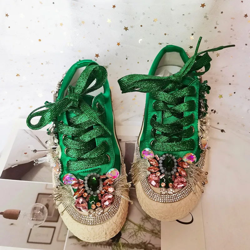 New Rhinestone Tassel Canvas Women Casual Flat Board Sports Green Crystal Decoration Strap Bright Sneakers Comfortable Walking