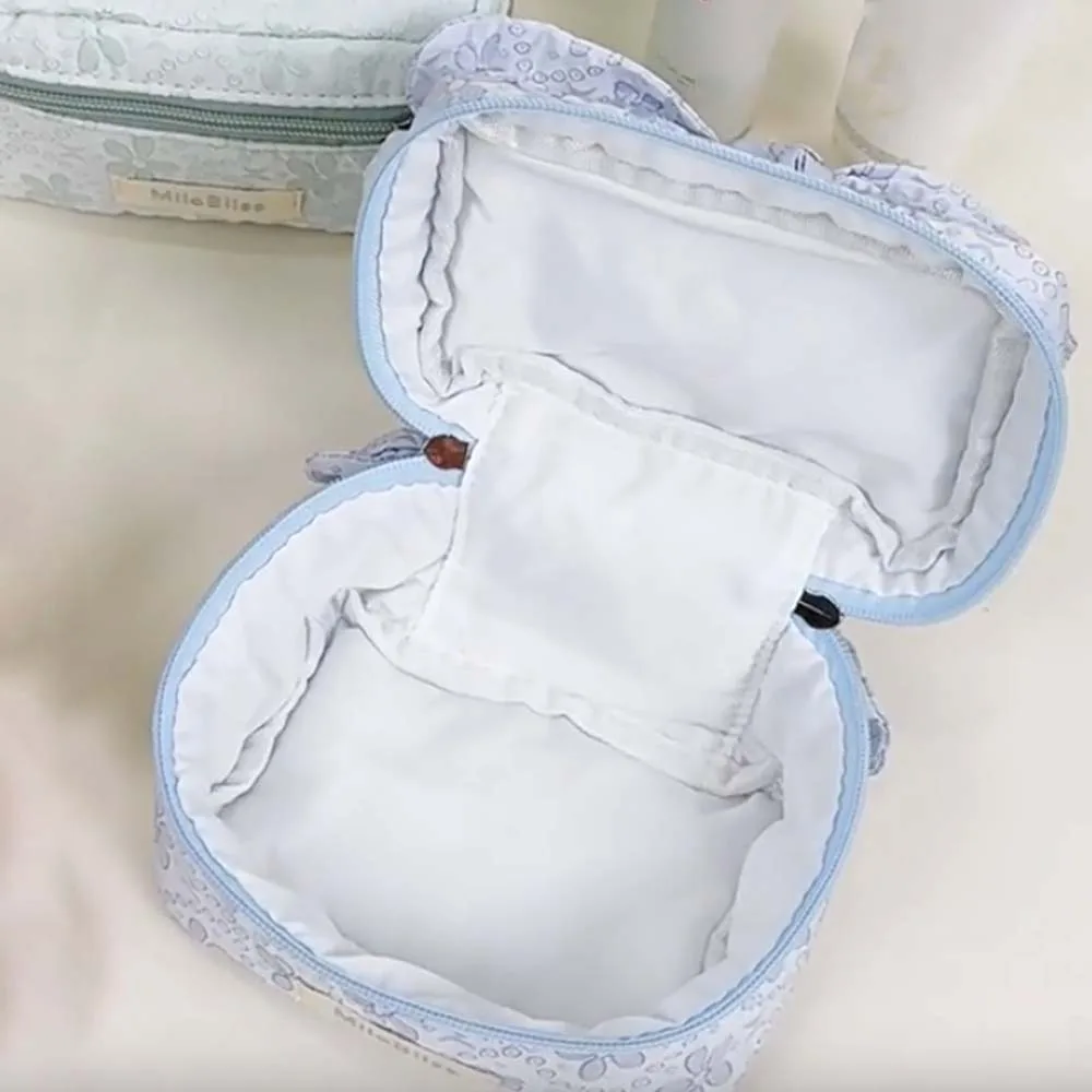 

Soft Sweet Cloud Cosmetic Bag Thickened Large Capacity Make Up Pouch Bag 3D Bow Polyester Pouches Bag Organizer Dresser