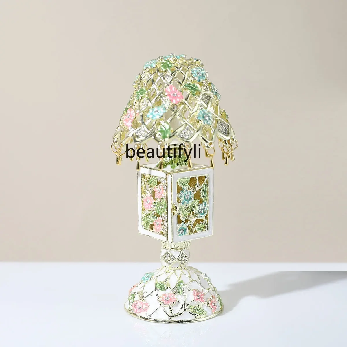 

European alloy retro wind table lamp decorative box jewelry box home decoration A15