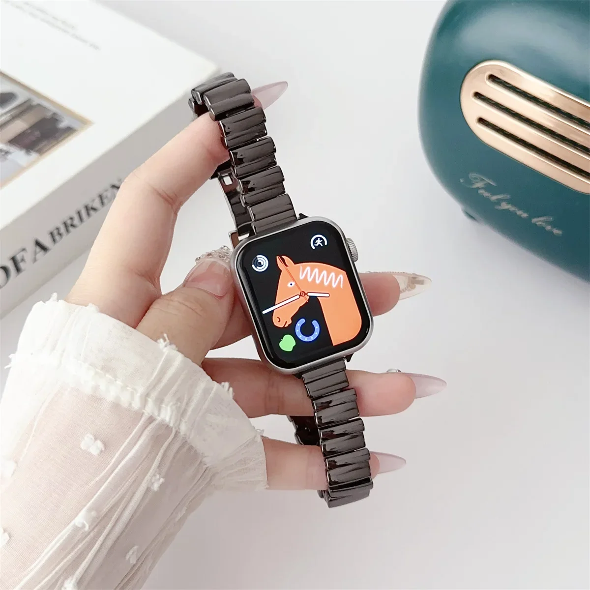 Cinturino per iWatch 42/44/45/46/49mm 38/40/41mm Cinturino per orologio in metallo alla moda per serie Watch Ultra2 Series 10/9/8/7/6/5/4/3/2/1_voghion.com
