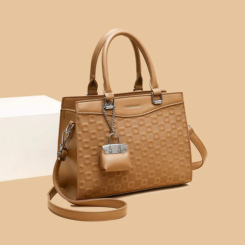 

Stylish Classic Leather Messenger Bag for Ladies - Women's Crossbody Shoulder Bag by Luxury Brand Elegant