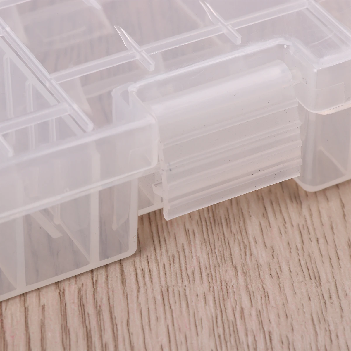 

Transparent Portable Storage Case Box Organizer for Aa Aaa 9V Batteries with Grooves and Movable Brackets Hard
