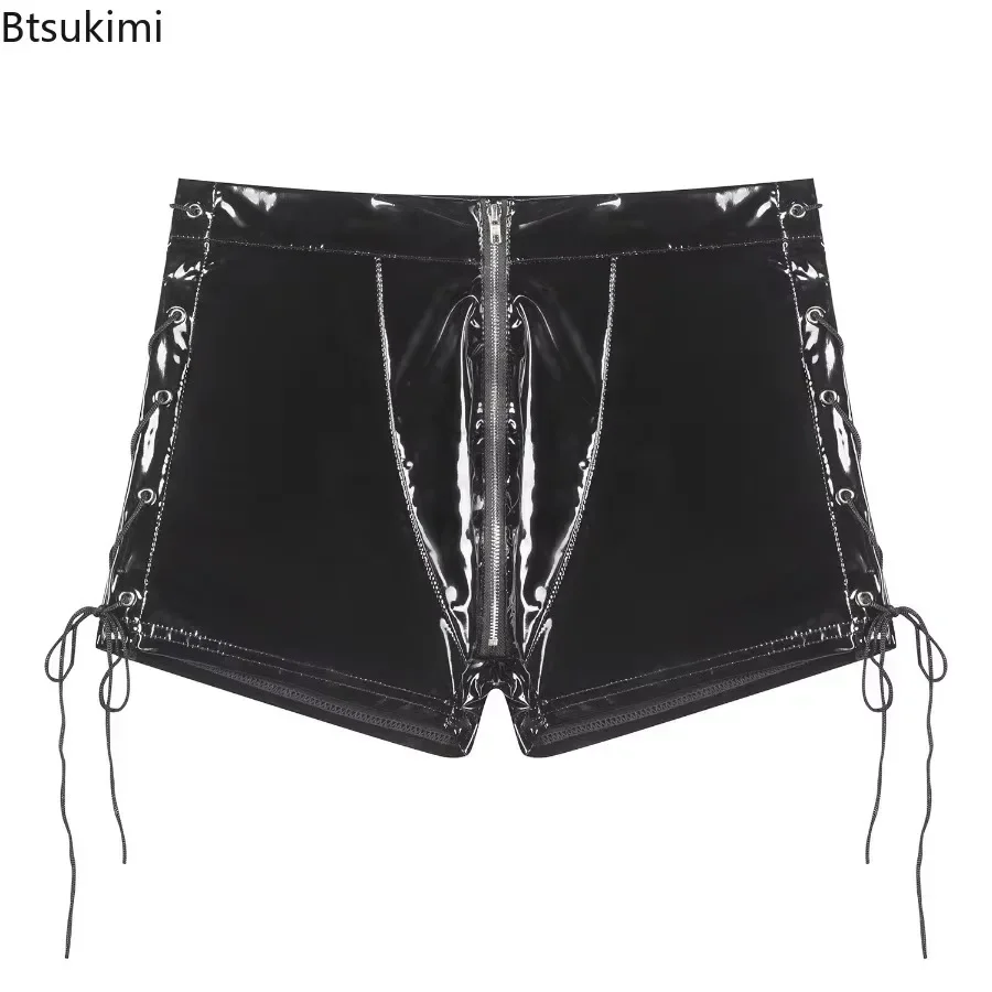 

Мужские сексуальные кожаные короткие брюки с открытой промежностью для секса, латексные облегающие брюки на молнии с вырезами из лакированной кожи, фетиш-боксеры на шнуровке рядом
