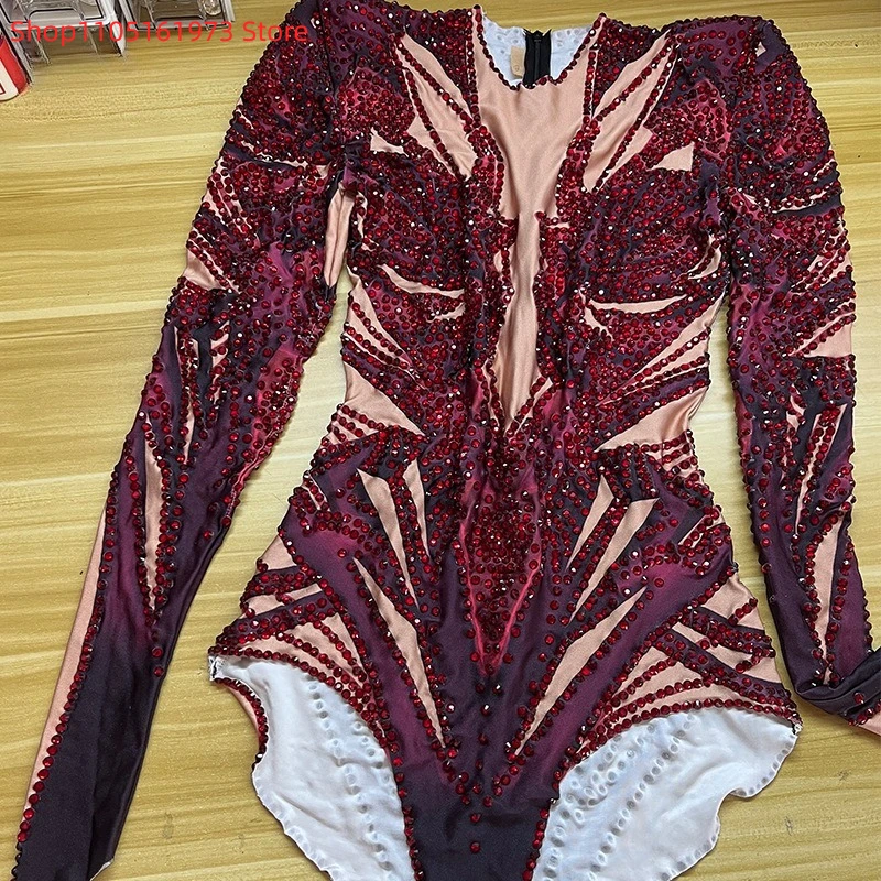 الجوارب الأوروبية والأمريكية الجوارب مثير تألق نيسيي DJ ملهى ليلي مرحلة الأداء دعوى ارتداءها