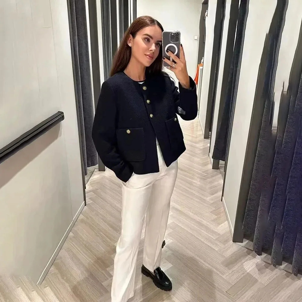 2024 Elegant Commuting Textured Jackets Office Lady O Neck Long Sleeves Solid With Pockets Buttons Female Vintage Coats