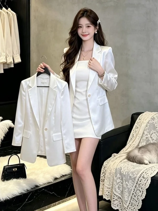 Elegant Slimming Two-Piece Set Fashionable Western Coat And Strap Dress Luxury Early Autumn New Style Polyester Fiber High Waist