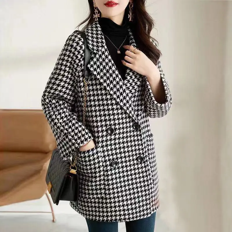 Hot Outerwears Loose Plaid Tweed Coats for Women Winter Wool & Blend Check Jacket Classic Women's Suit Korean Style Outerwears