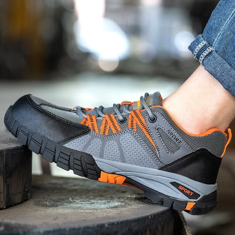 Men's Steel Toe Work Safety Shoes Lightweight Breathable Anti-smashing Work Shoes Male Boots Slip on Casual Sneaker Men Shoes 46