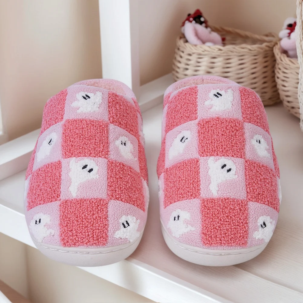 

Ghost Checkered Plush Slippers Flat Thermal Slippers Comfortable Fuzzy Checkerboard Slippers Non-Slip for Indoor Bedroom