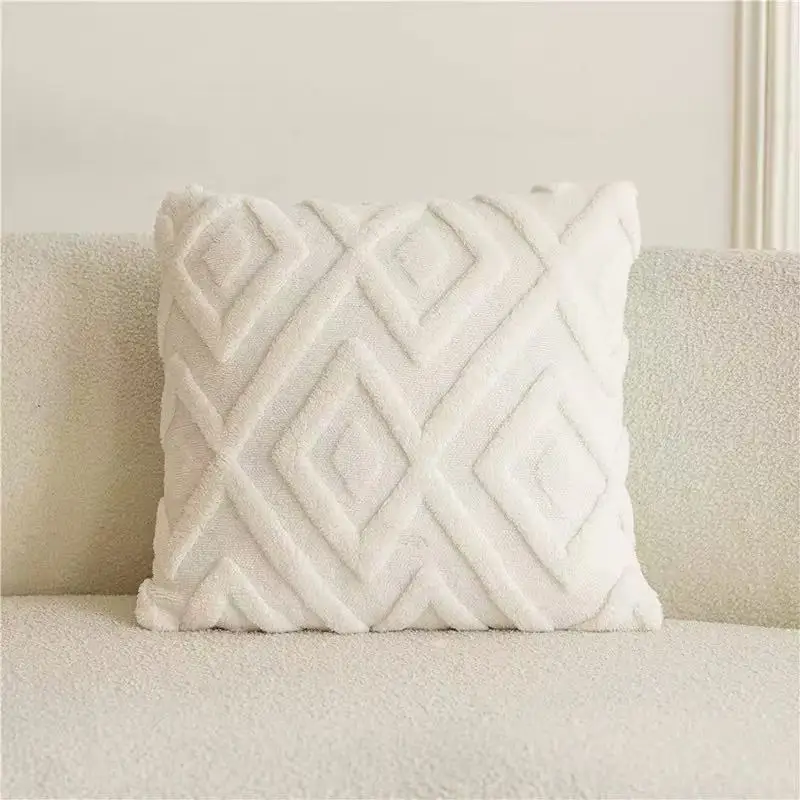 2pcs Artificial Plush Geometric Pattern Throw Pillow Covers, Suitable for Various Occasions Such as Bedding and Home Decoration
