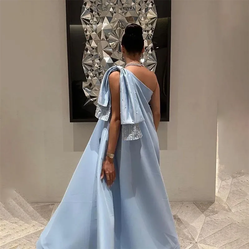 Gaun Prom acara Formal bermanik mutiara biru langit elegan gaun pesta malam panjang selempang pita Satu bahu disesuaikan