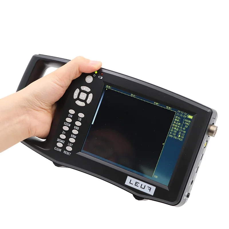 

Ветеринарный B-ультразвуковой аппарат для свиней B-ультразвуковой детектор для крупного рогатого скота, овец и посева, портативный цветной детектор высокой четкости