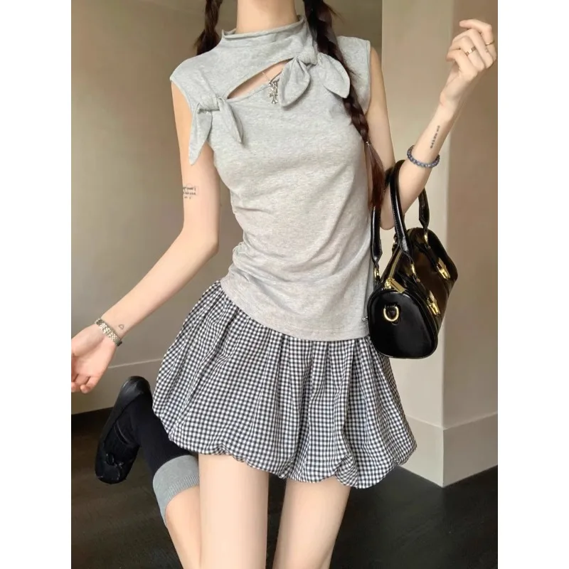 2025 Summer New O-neck Hollow Bow Casual Sleeveless T-shirt Women + Contrast Color Plaid Pleated Bud Skirt Two-piece Suit