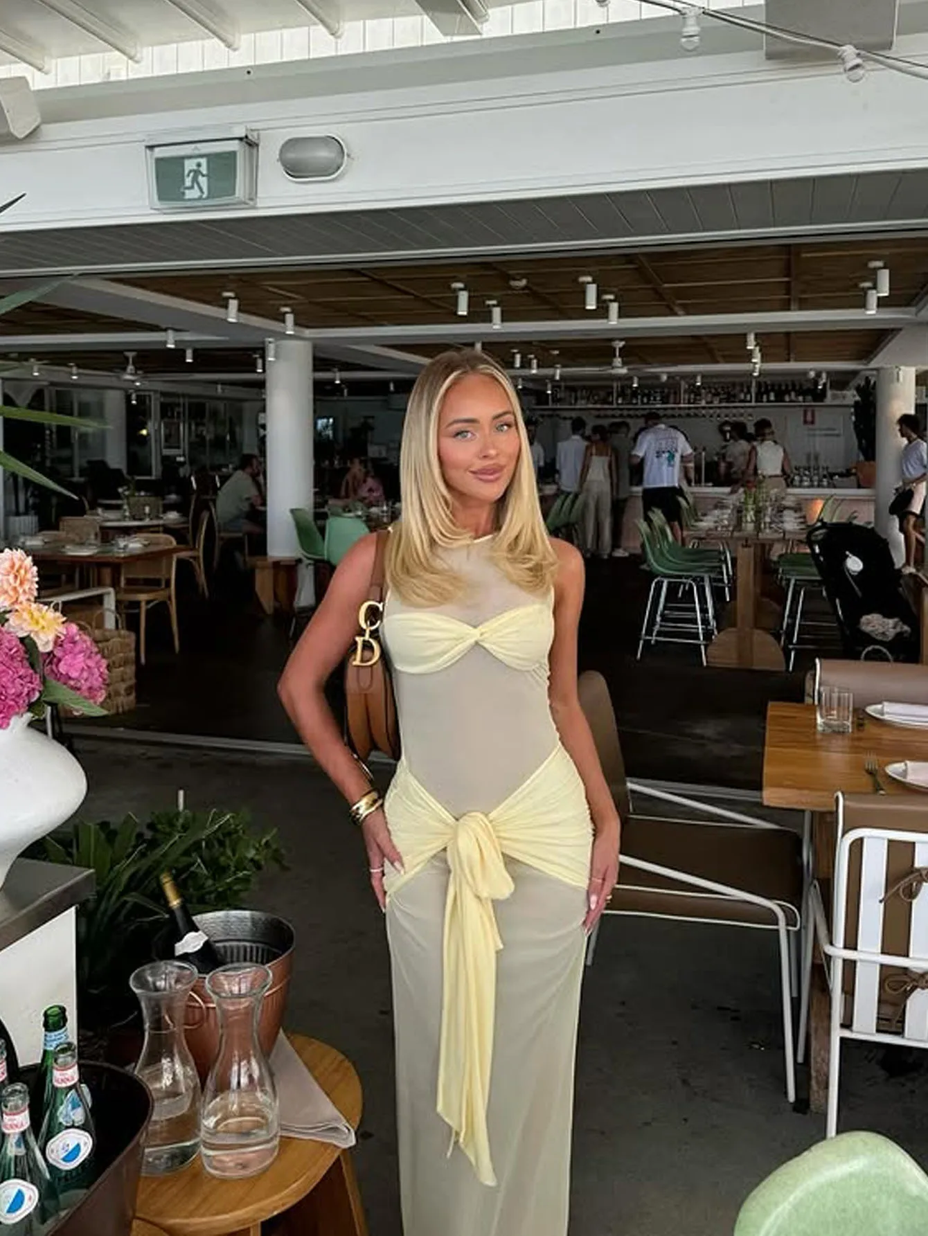 فستان نسائي طويل شبكي شفاف أصفر شاحب مع خصر ملتوي من الأمام وربطة عنق ذاتي، العودة إلى المدرسة، فساتين الخريف للنساء