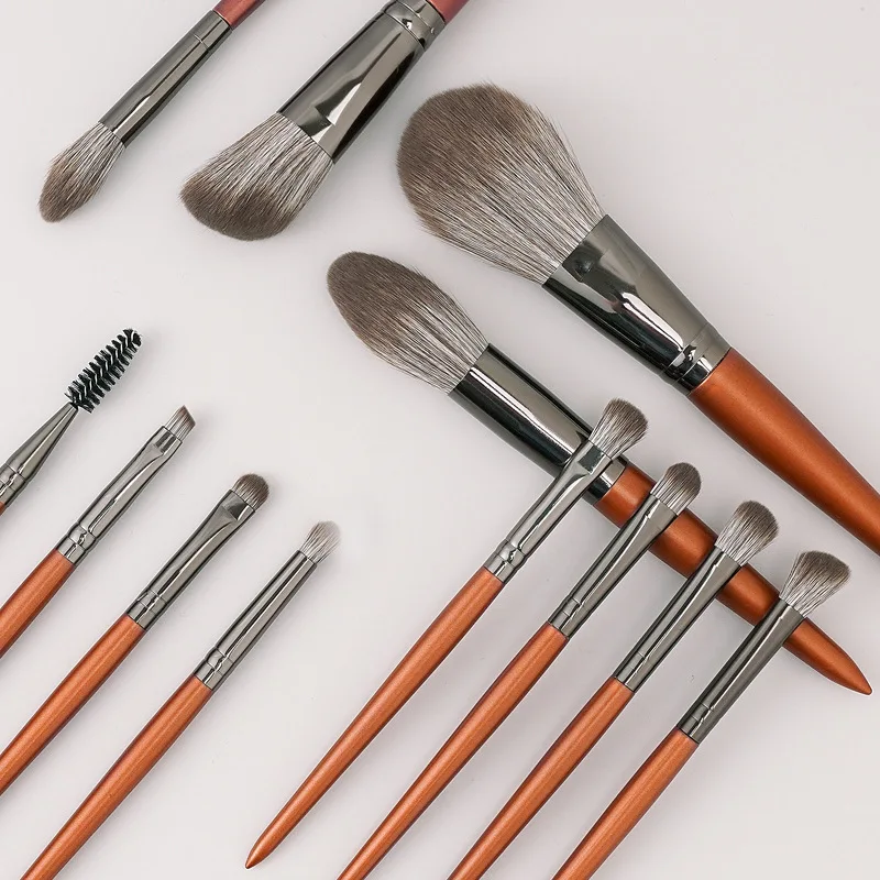 Set di pennelli per trucco professionale super morbidi da 12 pezzi per fondotinta, fard in polvere, kit di strumenti per trucco cosmetico per il viso