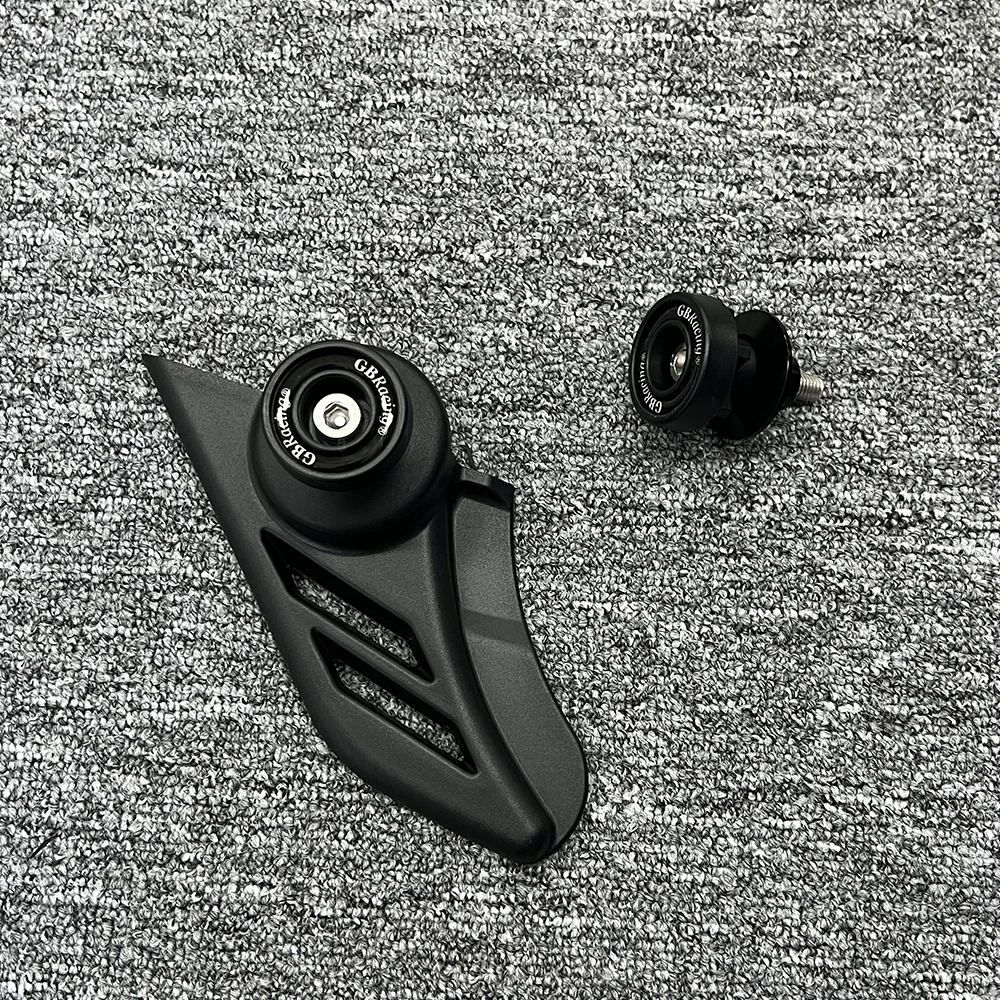 

CGA18-GBR LOWER CHAIN GUARD For Ninja ZX-4RR 24-25&Ninja 500 2024&CBR600RR 09-25&GSX-R600&GSX-R750 K6-K9&L0-L9 Left Hand Fitment