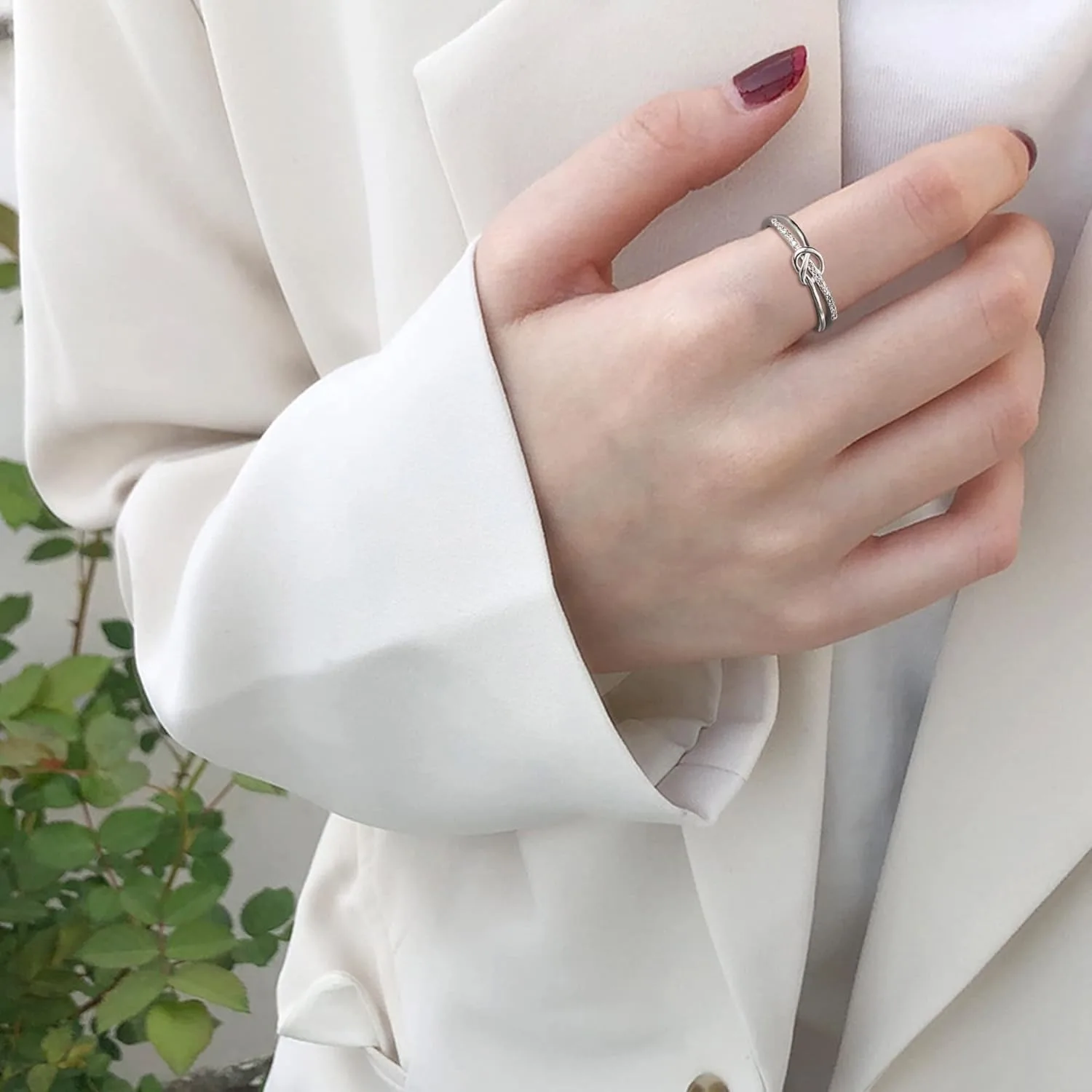 خاتم Fansilver من الفضة الإسترليني عيار 925 للنساء قابل للتعديل مكعب زركونيا خاتم عقدة الحب هدية لصداقة الزفاف