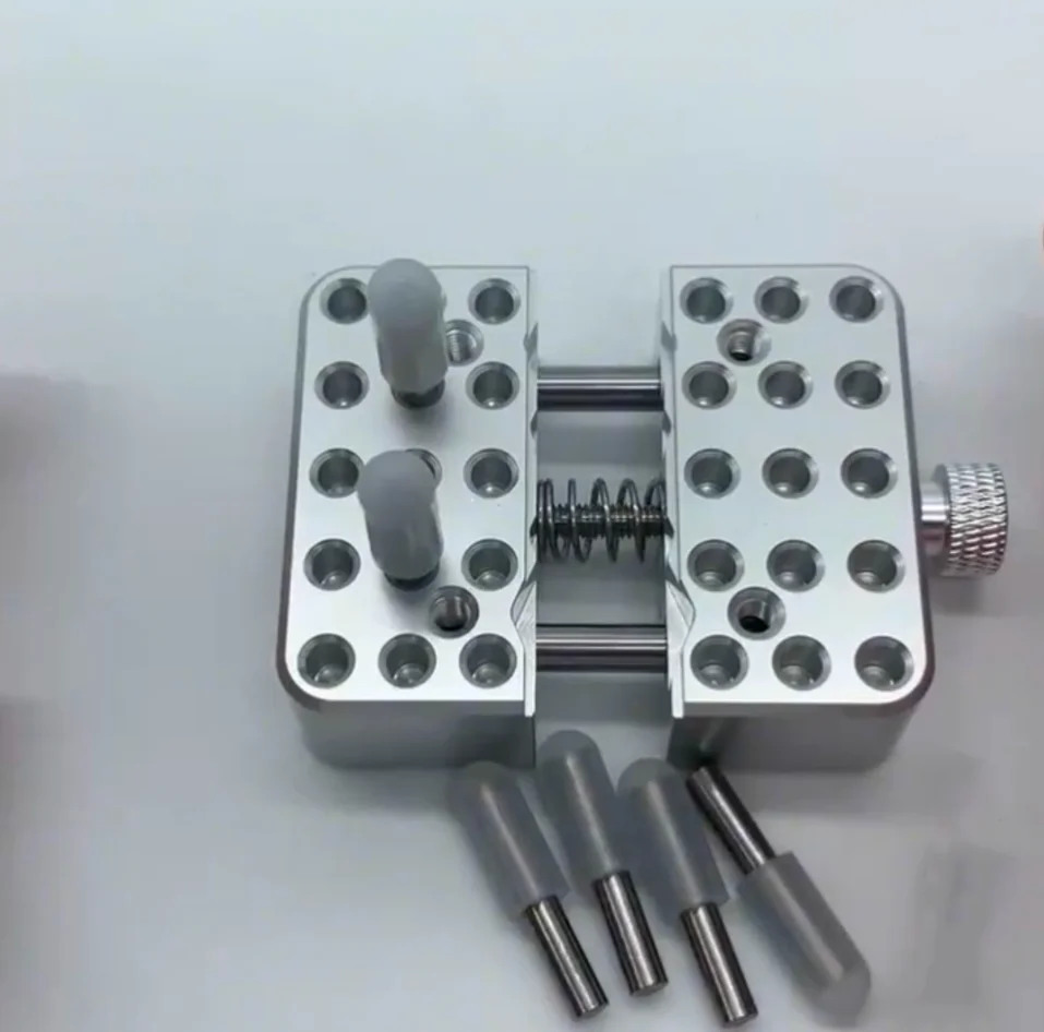 Electronic vise handheld metal mini vise model production painting modification clamping fixture