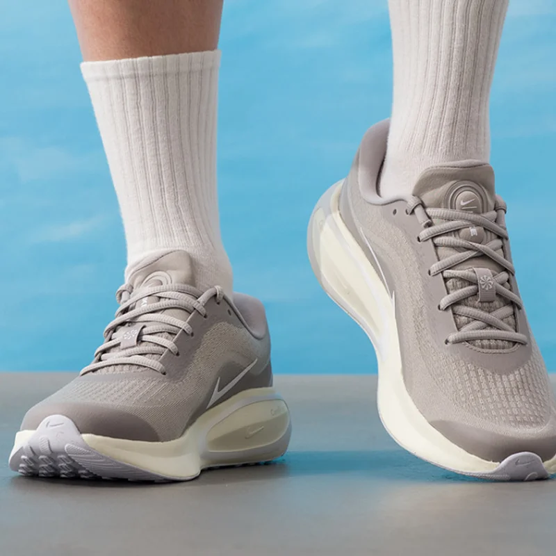 2026 Nike Men's Journey Run Ro - Men Shoes Size Nike บทวิจารณ์และราคา