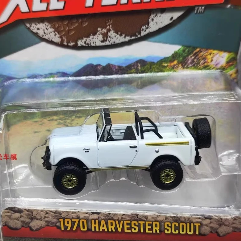Greenlight 1:64 All Terrain Collection 15 - 1970 Harvester Scout & Off Road Part Collection Toys Small Gifts Model Wall Hangings