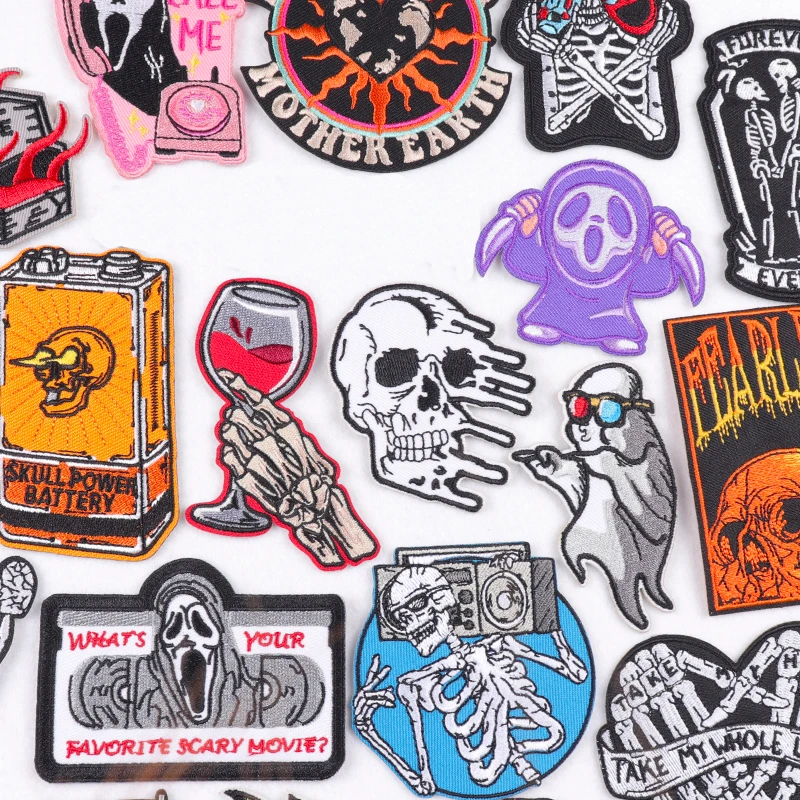 

Punk Skull Patches On Clothes Knife Iron On Embroidered Patches For Clothing Thermoadhesive Patches Skeleton Badges For Clothes