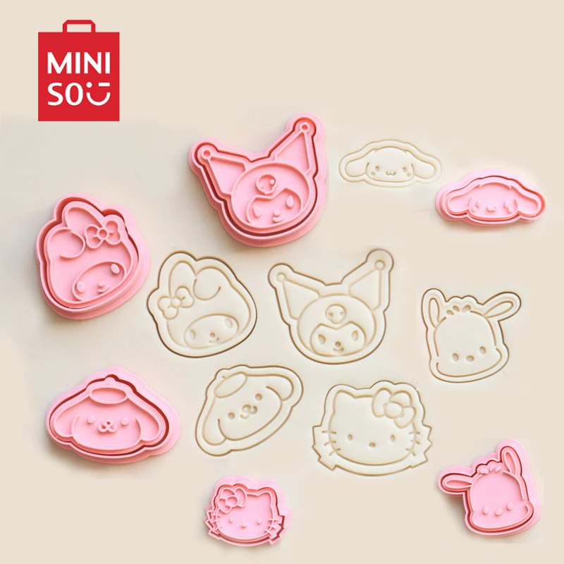 Baking Biscuit Mold Hello Kitty Cinnamoroll Cartoon Creative Seal Kuromi Plastic Sanrio Children Handmade Gift Chocolate 2025