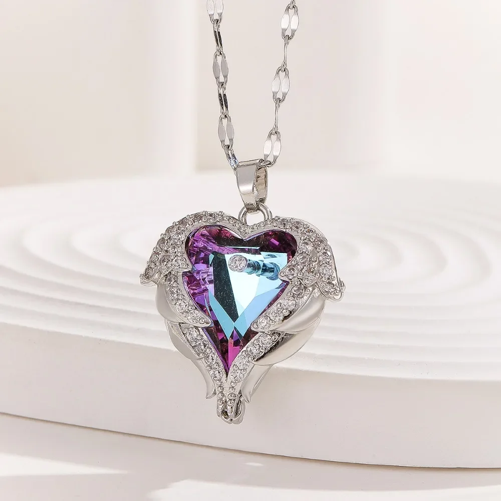 Cross-border Ocean Heart Necklace Women's High-end Light Luxury Love Crystal Fashion Pendant Clavicle Chain